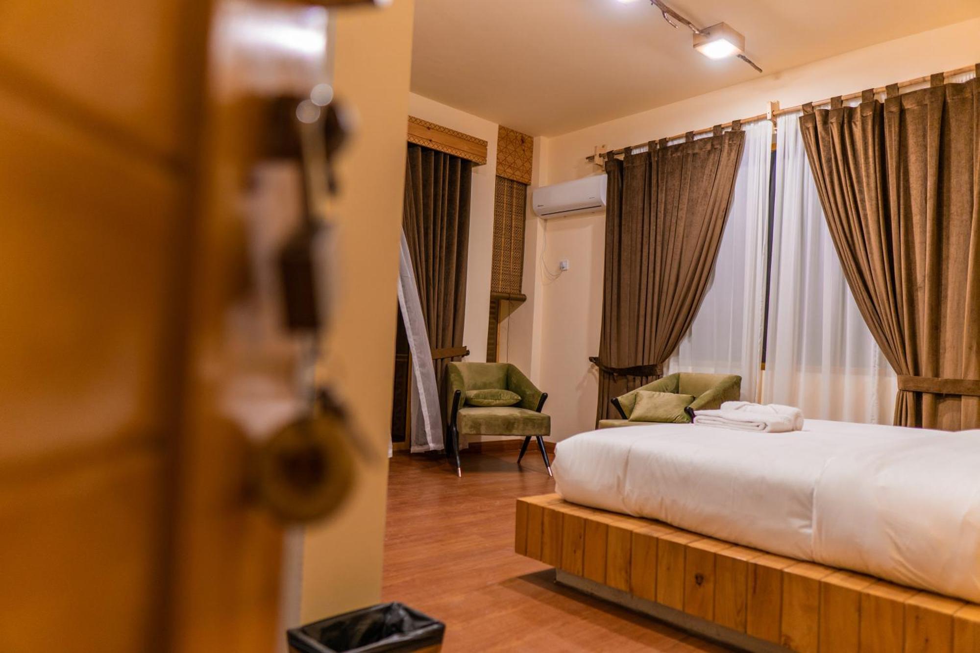 Dumani Nagar Hotel & Resort Karimabad  Ngoại thất bức ảnh