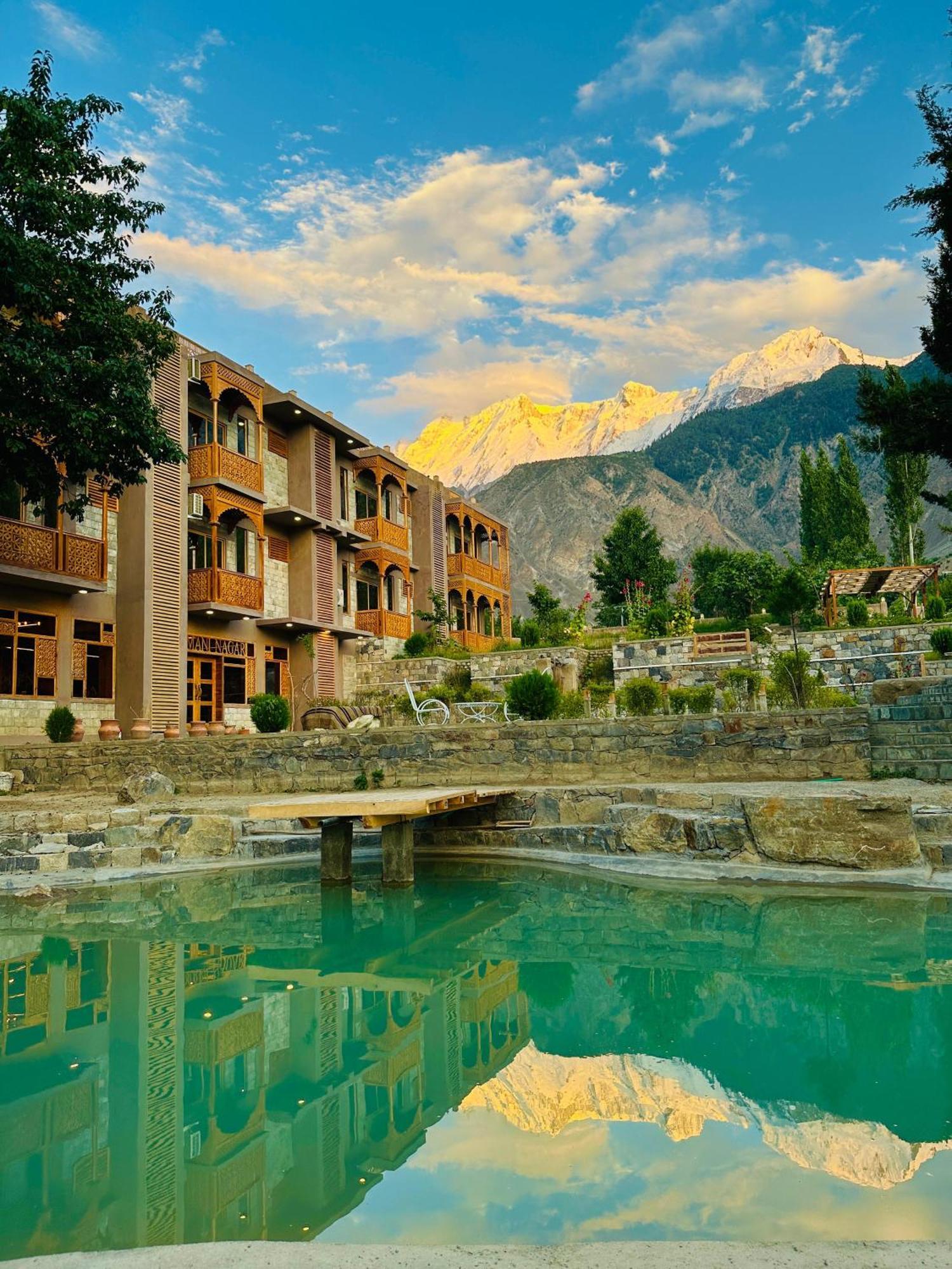 Dumani Nagar Hotel & Resort Karimabad  Ngoại thất bức ảnh